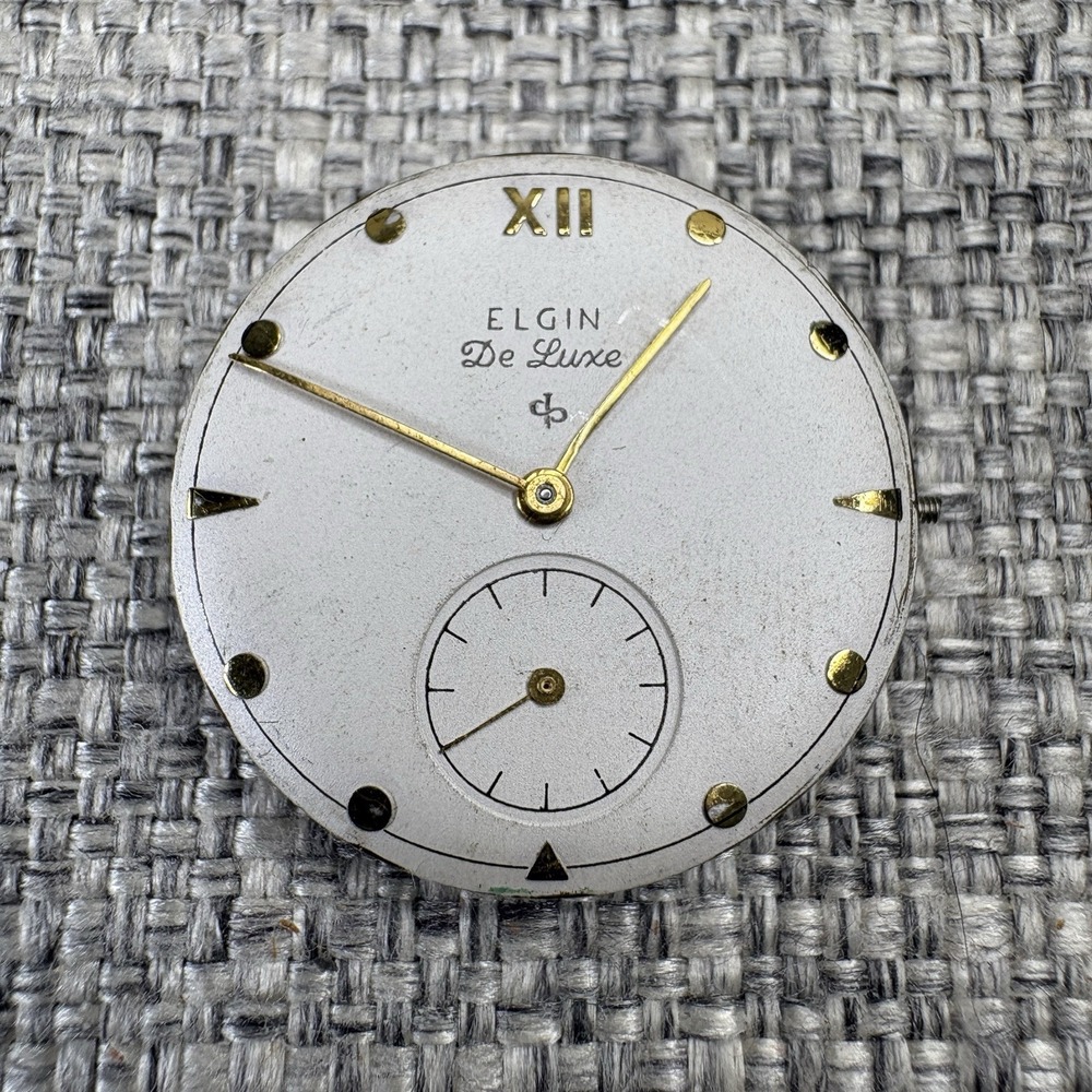Elgin De Luxe 555 USA 17 Jewels Watch Movement Dial L818052 for Parts Vintage